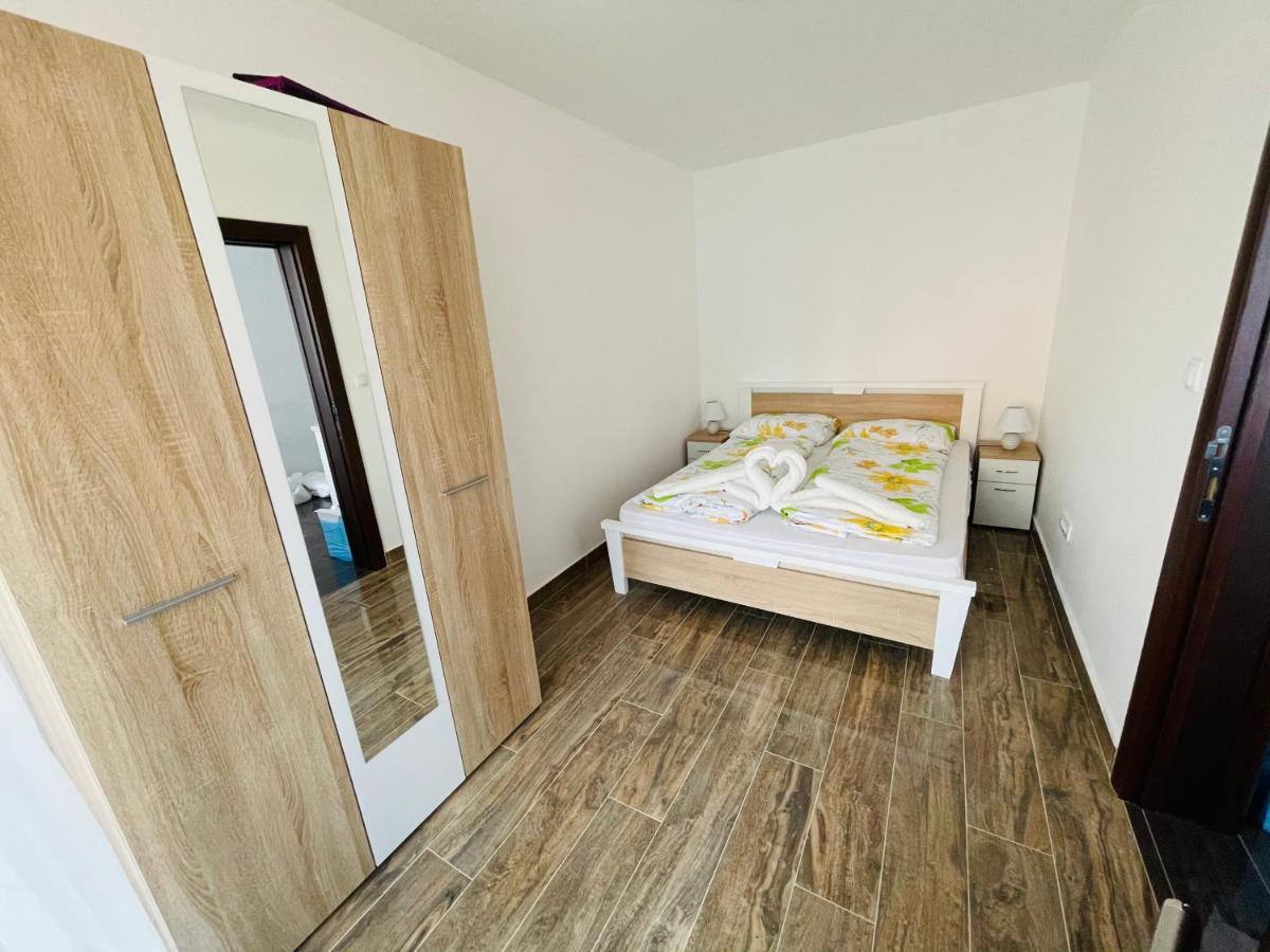 Apartmani Zivkovic Srebrno Jezero Veliko Gradište 外观 照片