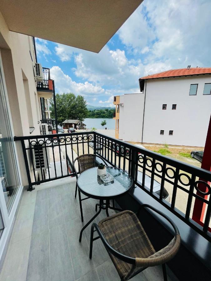 Apartmani Zivkovic Srebrno Jezero Veliko Gradište 外观 照片